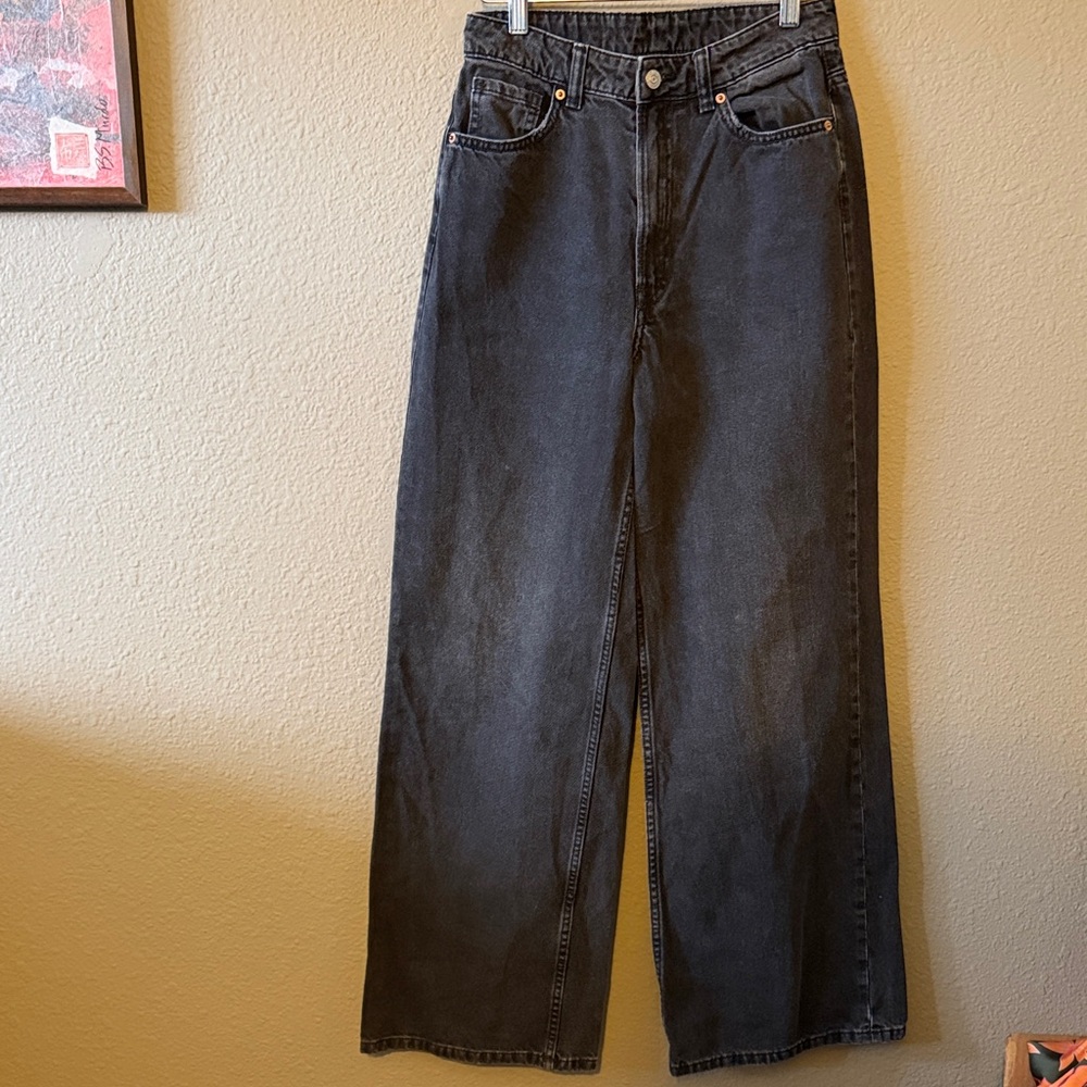 H&M (divided) High-waist Wide-leg Black Denim Jeans